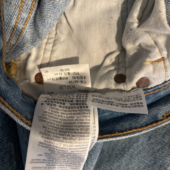Levi’s 501 Original Fit Button Fly Straight Leg Jeans 30x30 in EUC! - Picture 5 of 5
